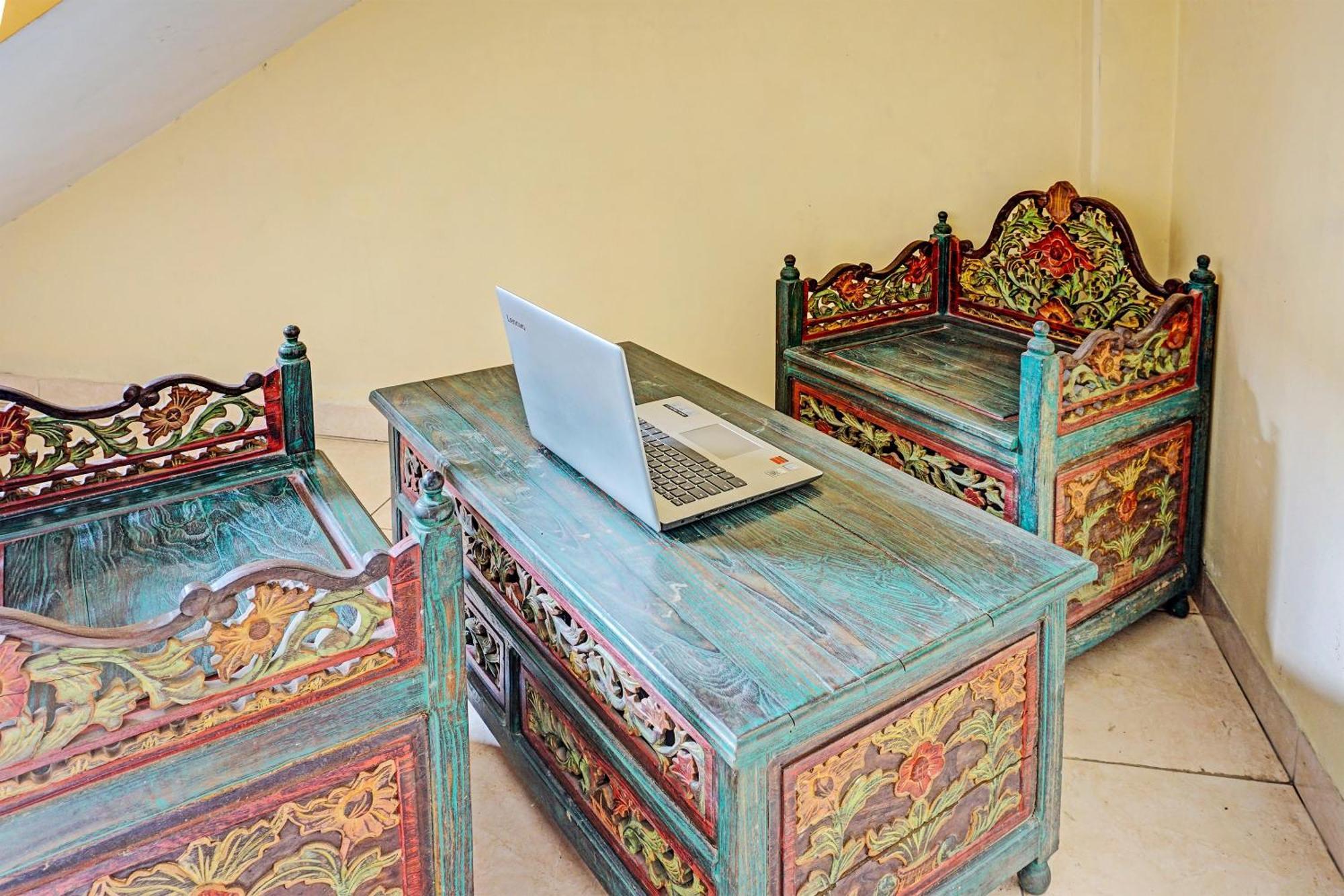 Oyo Life 91931 Permata Brantas Syariah Hotel 2*